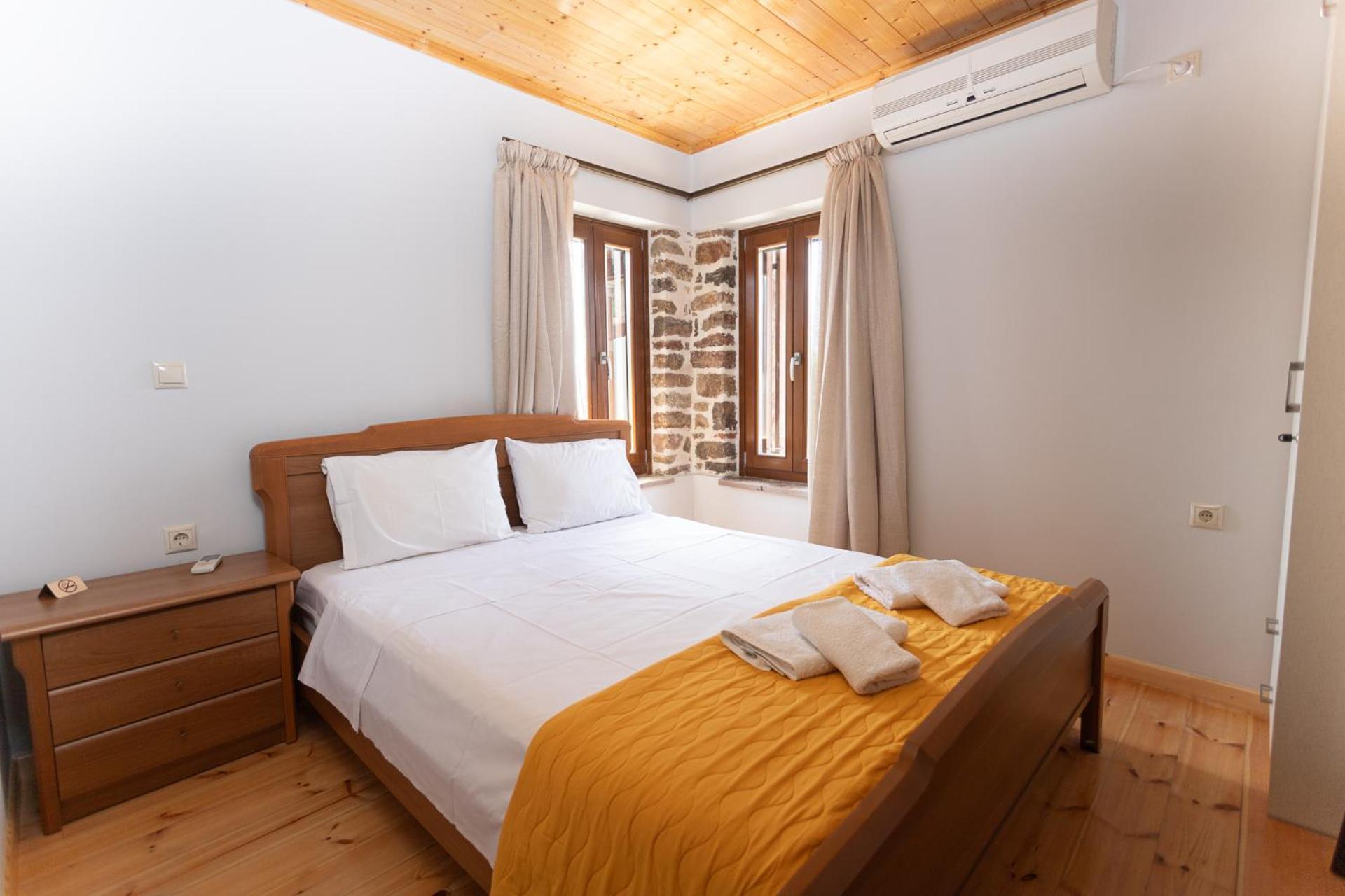 NafpaktosTo Spiti Sto Castroアパートメント エクステリア 写真